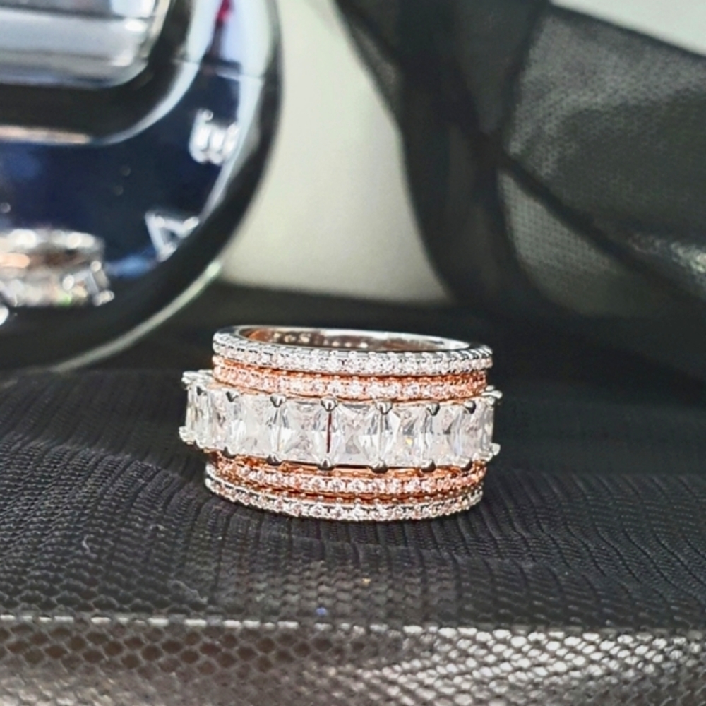 Super Pretty Rose Gold / Gold & Silver Set Rings - Picture 1 of 7